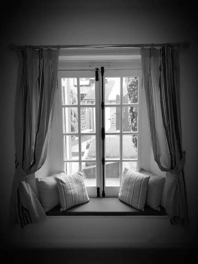 The Retreat @ The Old Smithy, Colebrook Village Plymouth Eksteriør bilde